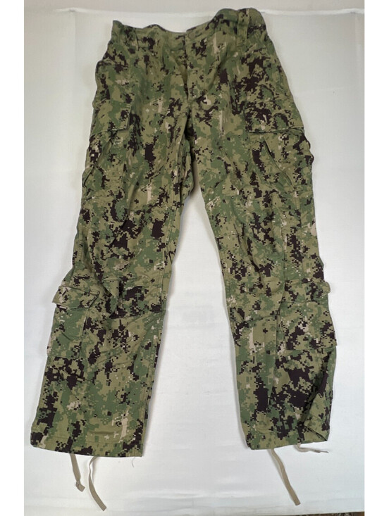 Other - US Navy Men Cargo Pants 32x31 Digital Camo Type III NWU Combat Trousers Utility